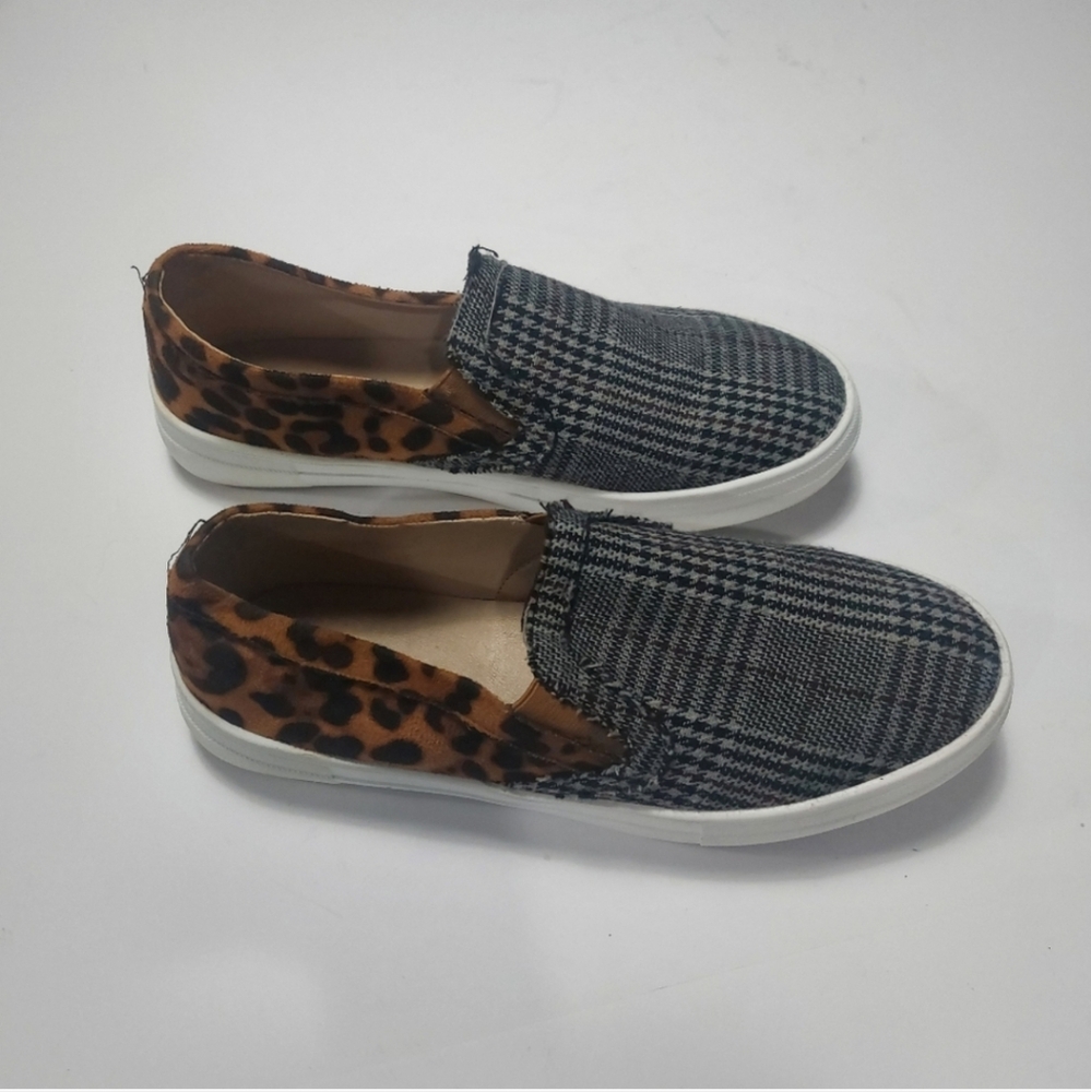Mata Stylish Women's Slip-On Shoes - Black and Brown Animal Print Size 9